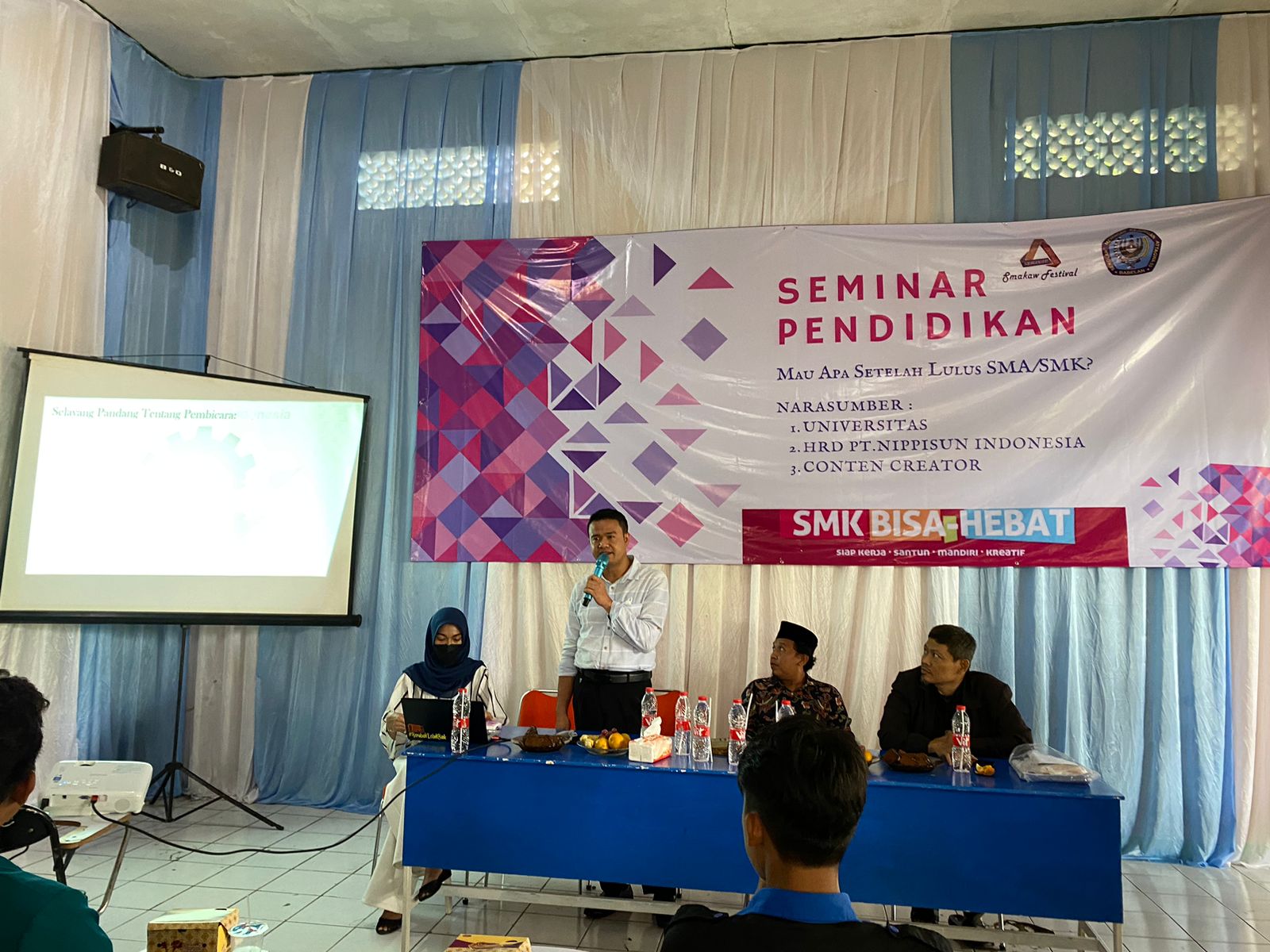 SEMINAR PENDIDIKAN